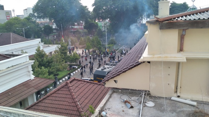 Kericuhan Tolak UU Ciptaker di Yogyakarta Berlangsung Berjam-jam