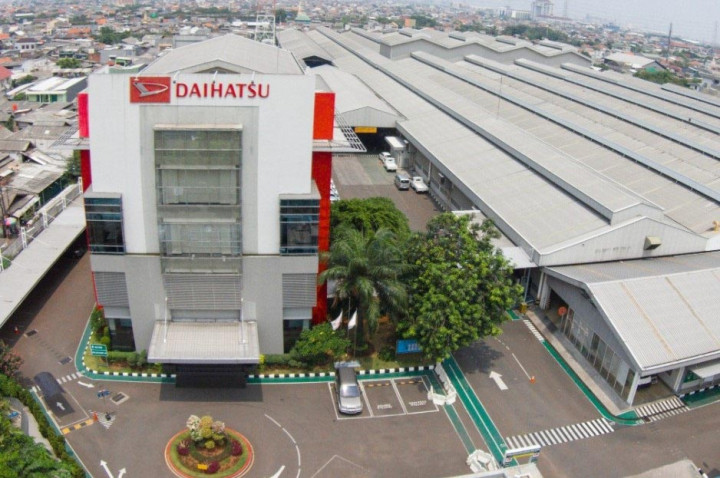 Daihatsu Kurangi Take Time Produksi Mobil karena PSBB