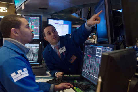 Pembahasan Stimulus Covid 19 Berlanjut Wall Street Menghijau