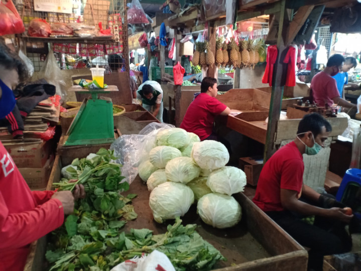 Harga Cabai di Tanah Datar Semakin Pedas