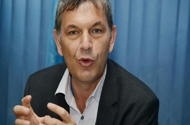 UNRWA: Warga Gaza Mengais Sampah untuk Mencari Makanan