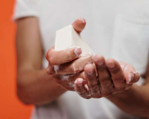 Kelebihan Menggunakan Sabun Batang