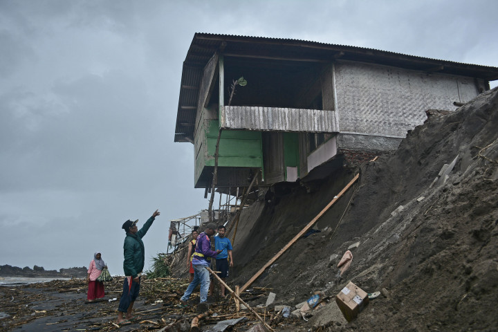 Kondisi Permukiman Warga Garut Pascaditerjang Banjir Bandang