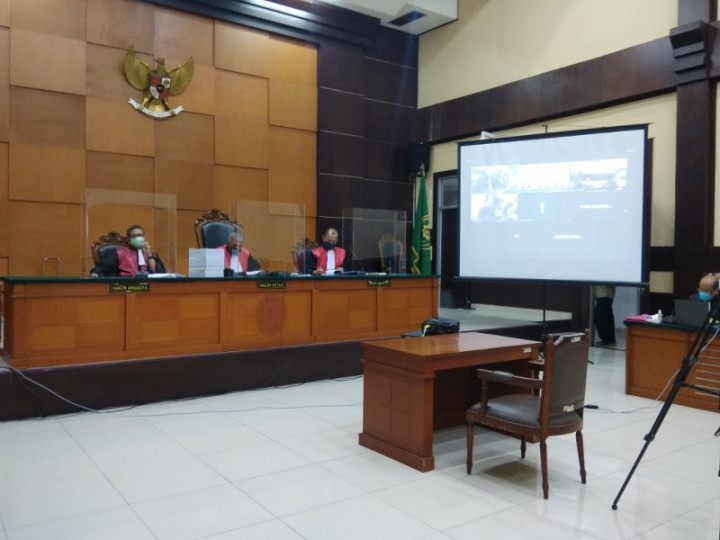 Brigjen Prasetyo Ditegur Hakim karena Pakai Seragam Polisi