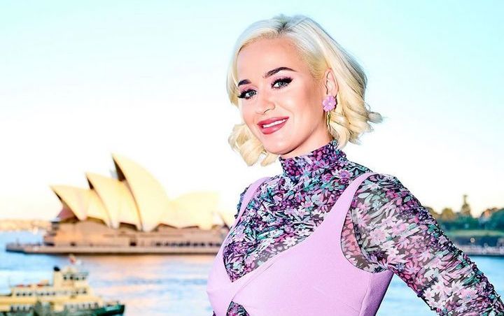 Katy Perry Kembali Bekerja Usai Cuti Melahirkan