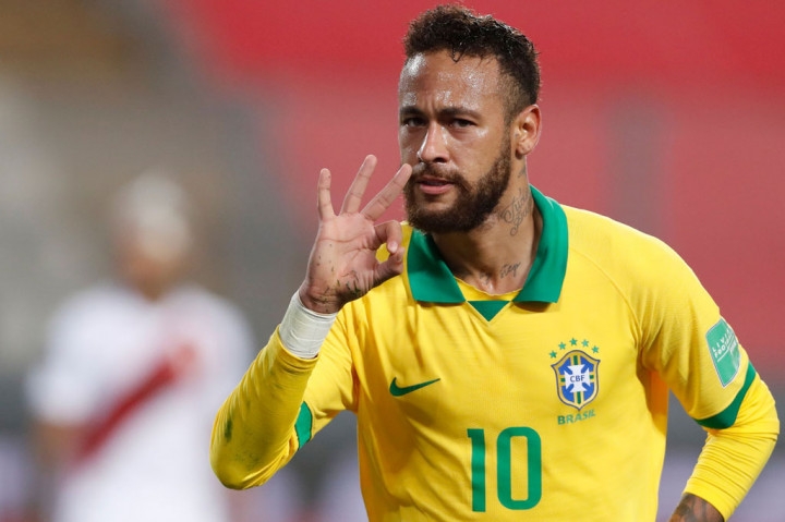 Neymar Hat-trick, Brasil Kandaskan Peru 4-2