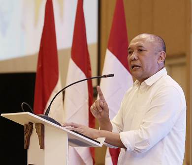 Teten Pastikan Usaha Mikro Mendapat Sertifikat Halal Gratis