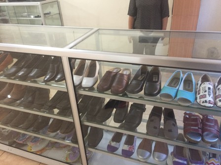 Produsen Sepatu Lokal Bandung Resmikan Pabrik Pertama saat Pandemi