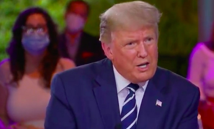 Trump Terus Berkilah Terkait Tes Covid-19 saat Debat Pertama