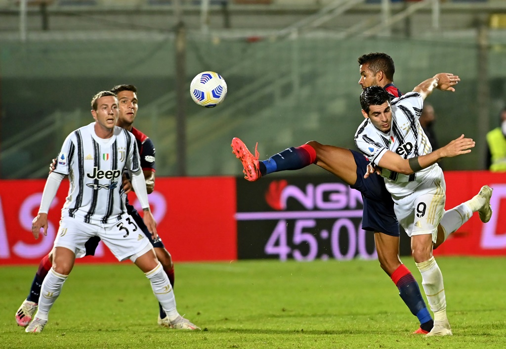Crotone vs Juventus: Diwarnai Kartu Merah, Juventus Ditahan Imbang