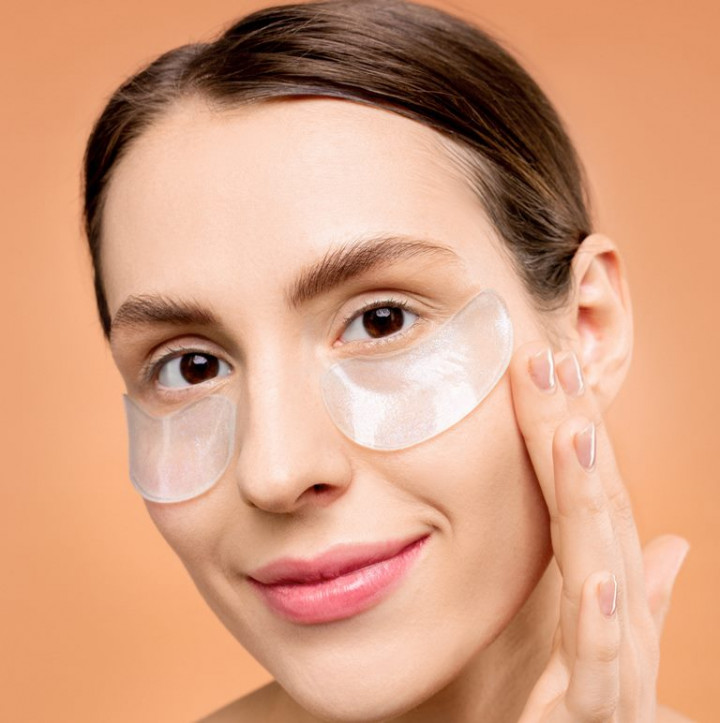 14 Bahan yang Perlu Ada di Krim Matamu