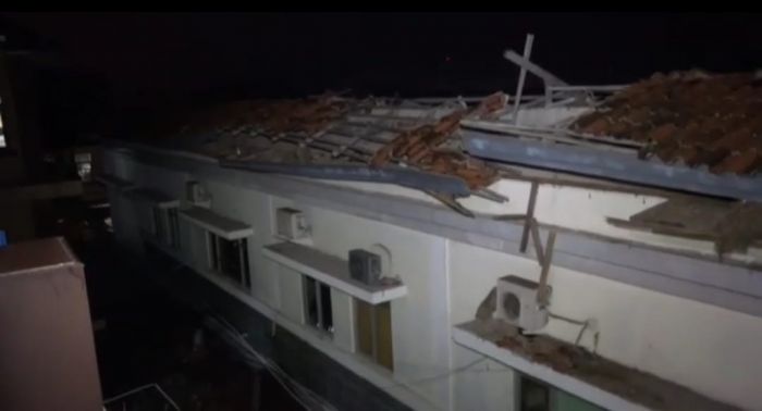 Atap Ruang IGD Roboh, 13 Pasien Dievakuasi