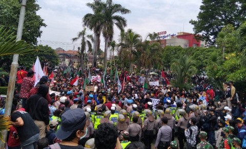 Demo Buruh, 350 Personel Satpol PP Disebar di 12 Titik
