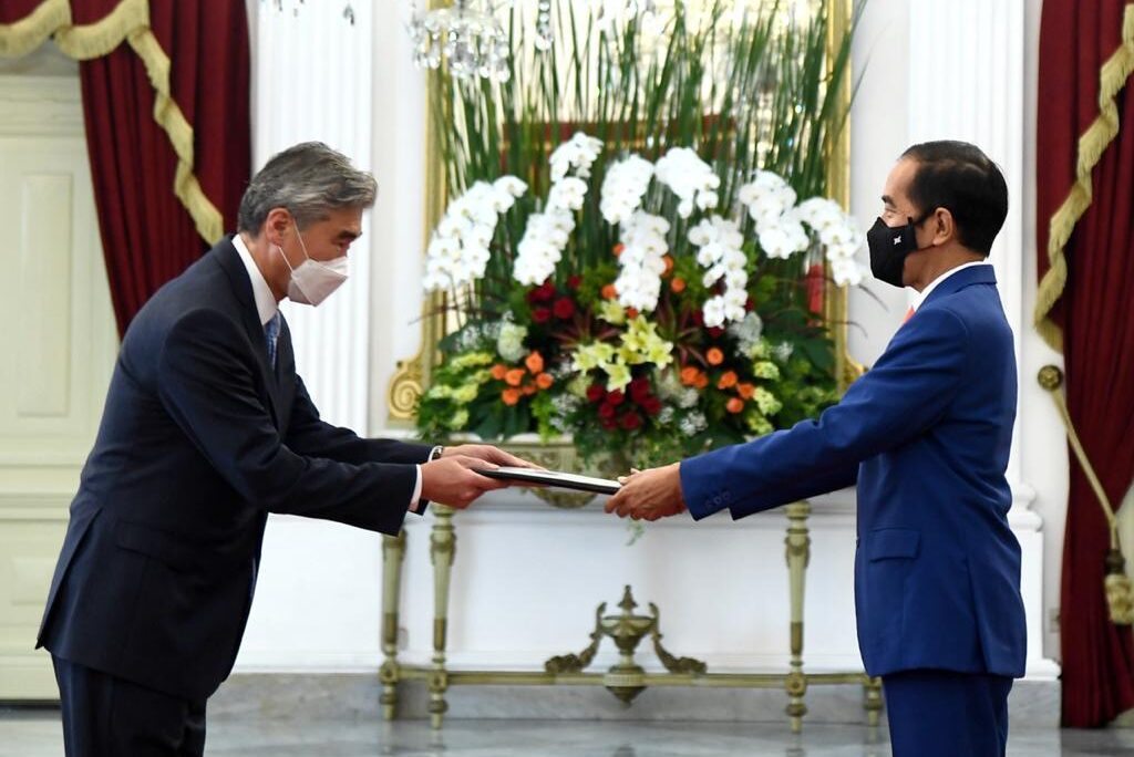 New US Ambassador Presents Credentials to President Jokowi