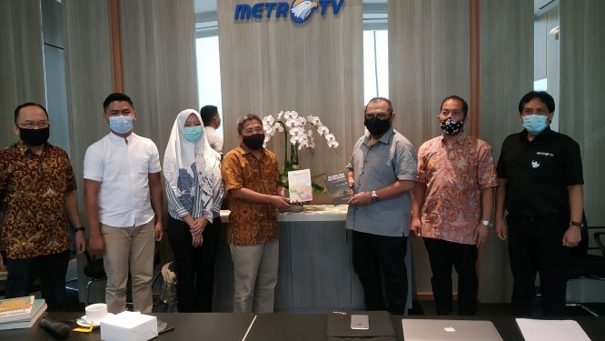 Kunjungan PPIM UIN Jakarta ke kantor Media Grup News. Foto: Medcom.id/Ilham Pratama