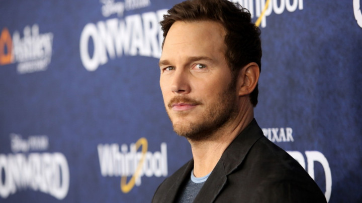 'Avengers' Bela Chris Pratt dari Hujatan