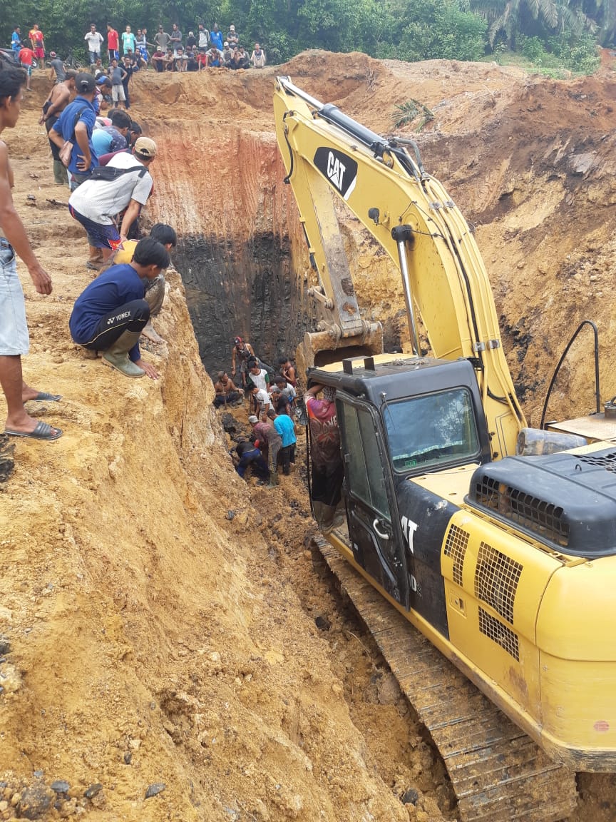 3 Selamat dari Longsor Tambang  Batu Bara di  Muara  Enim  