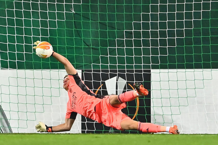 Legenda Arsenal Kecewa dengan Performa Leno