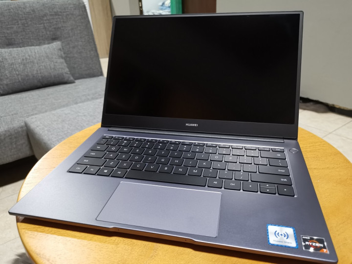 Huawei MateBook D14, Desain Mewah di Harga Terjangkau