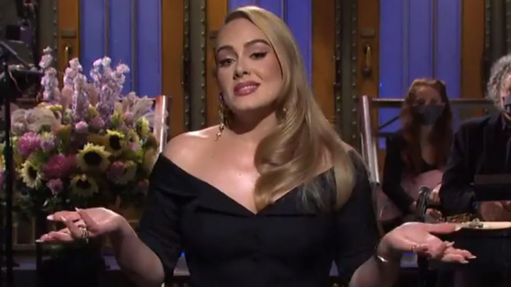 Adele Buat Lelucon Penurunan Berat Badannya di Acara SNL