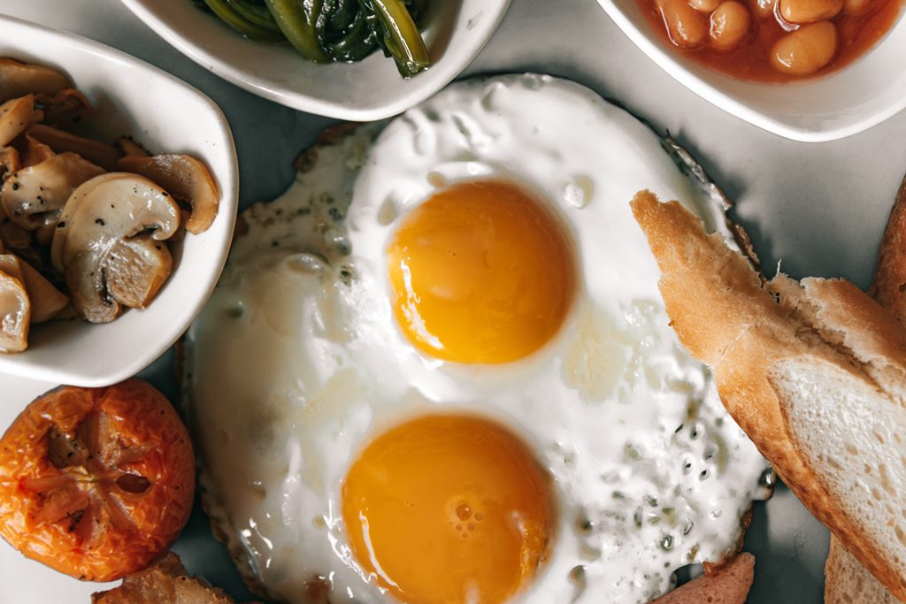 Konsumsilah telur dengan takaran yang pas dan jangan berlebihan-Pexels