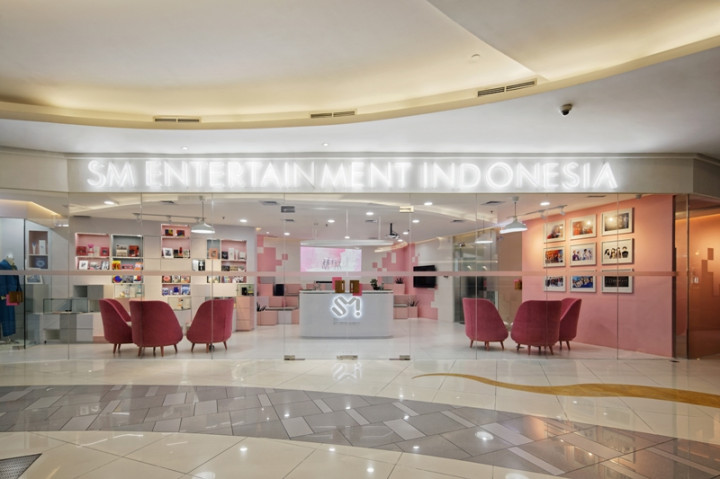 The Bink, Kantor SM Entertainment yang Serba Pink