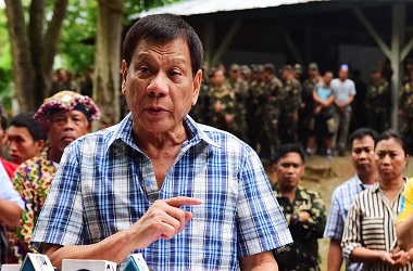 Duterte Tegaskan Filipina Bukan 'Pengemis' Vaksin Covid-19