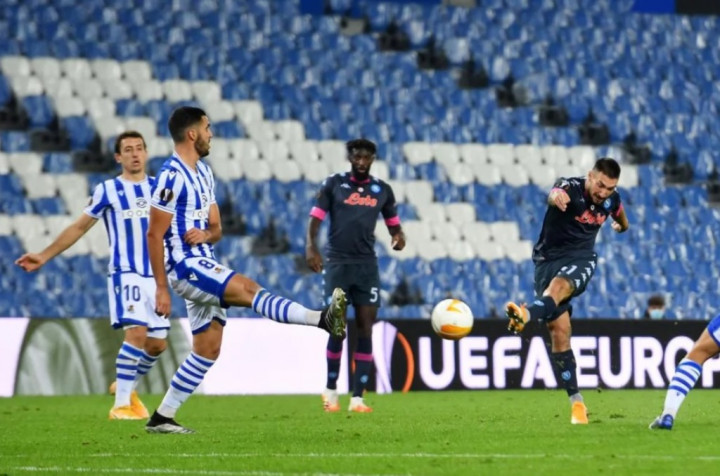 Real Sociedad vs Napoli: Kartu Merah Warnai Kemenangan Partenopei