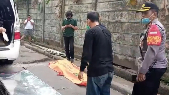 Jenazah Pria Diduga Korban Begal Ditemukan Dekat Waduk Cincin