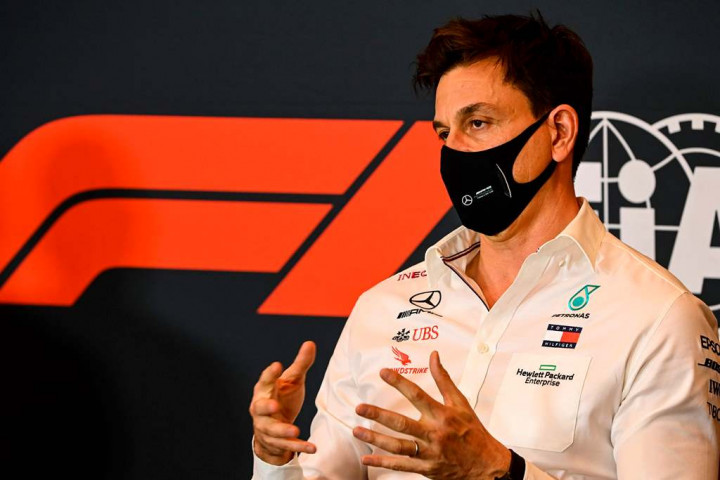 Toto Wolff Bicara Transisi Kepemimpinan Mercedes