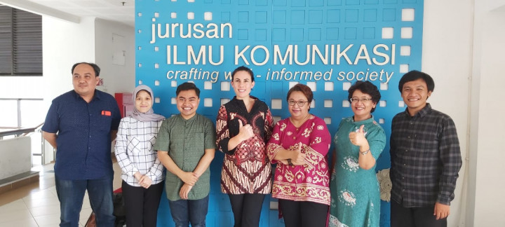 UGM dan WhatsApp Ajak Perempuan Jadi Agen Literasi Digital