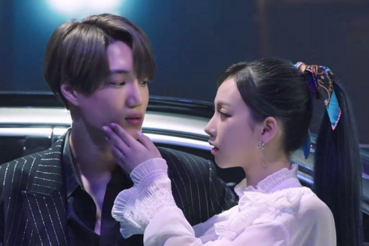 Duet Bareng Kai EXO, Karina Aespa Memikat Penggemar