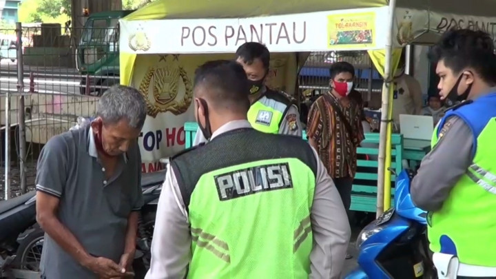 Lihat Copet Beraksi, Sopir Angkot Langsung Bawa Pelaku ke Pos Polisi