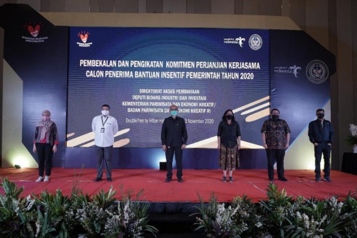 Ratusan Pelaku Usaha Pariwisata dan Ekonomi Kreatif Terima Program BIP