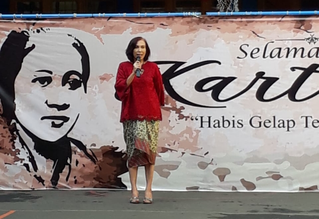 Novianty Elizabeth, Berjuang Mendirikan Sekolah Modern dan Berkulitas dengan Biaya Terjangkau