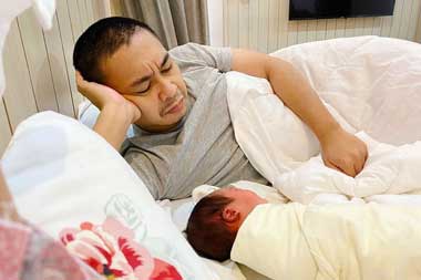 Raditya Dika Heran Soal Nama Anak Bisa 