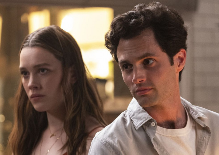 Netflix Kembali Produksi Serial You Season 3