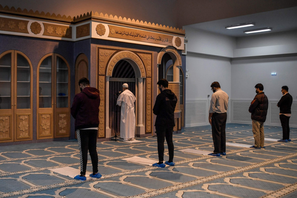 Setelah 15 Tahun, Akhirnya Masjid Pertama di Athena Dibuka