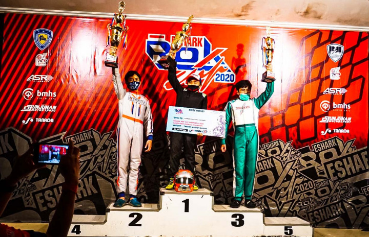 Kanaka Azarel Juara Termuda di Junior Eshark ROK Cup 2020
