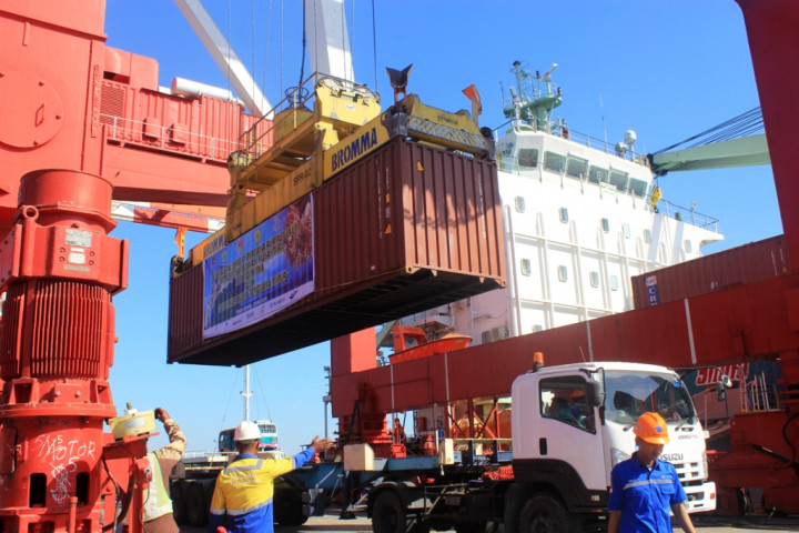 Kemenperin Incar Substitusi Impor Bahan Baku 15% pada 2021