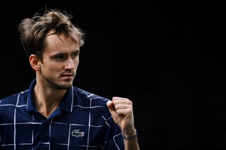 Daniil Medvedev Melaju ke Semifinal Paris Masters