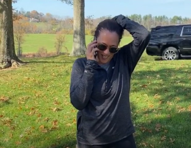 Kamala Harris Umumkan Kemenangannya dengan Baju Olahraga