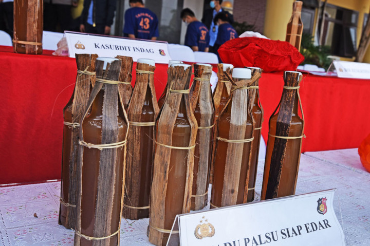 Sindikat Pembuat Madu Palsu Diringkus