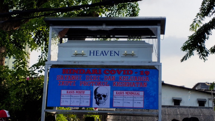 Hari Pahlawan, Monumen Peti Mati Covid-19 di Pademangan Diresmikan