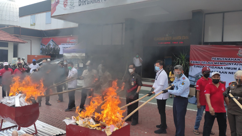 Pemusnahan barang bukti perkara di Kejaksaan Negeri Jakarta Utara. Medcom.id/Yurike Budiman