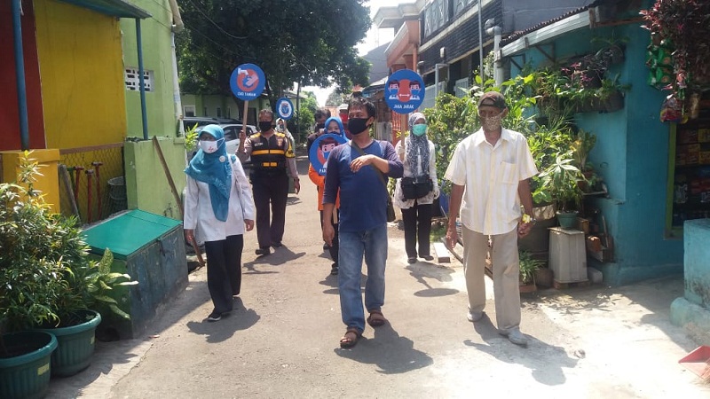 Kegiatan di kampung Aman Bencana Covid-19 (ABC) di Kelurahan Tegal Gundil, Kecamatan Bogor Utara, Kota Bogor, Jawa Barat