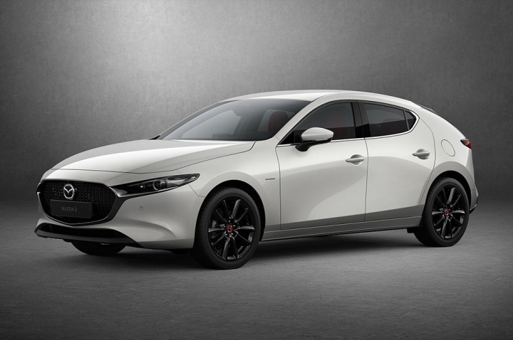 Mazda3 100th Anniversary Edition Hanya Tersedia 20 Unit Saja