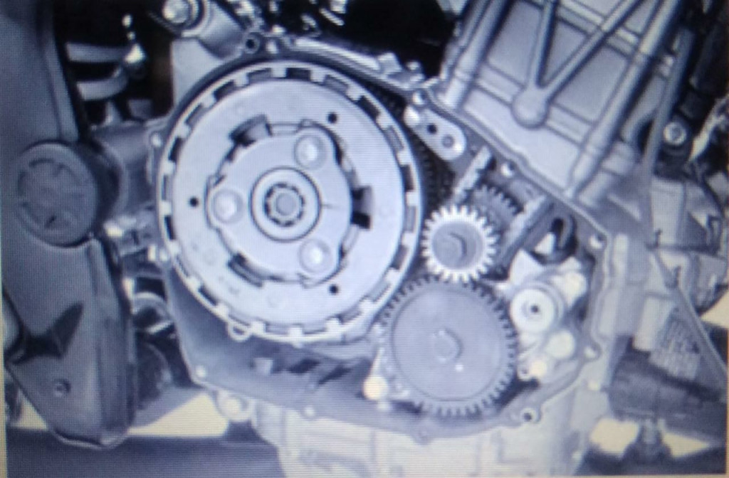 Quick Shiter sudah diterapkan di Honda CBR250RR SP. Medcom.id/Ekawan