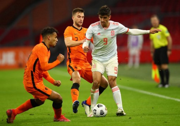 Belanda vs Spanyol: Donny van de Beek Selamatkan Belanda dari Kekalahan