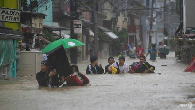 Warga Filipina dihadapkan pada terjangan Topan Vamco. Foto: AFP